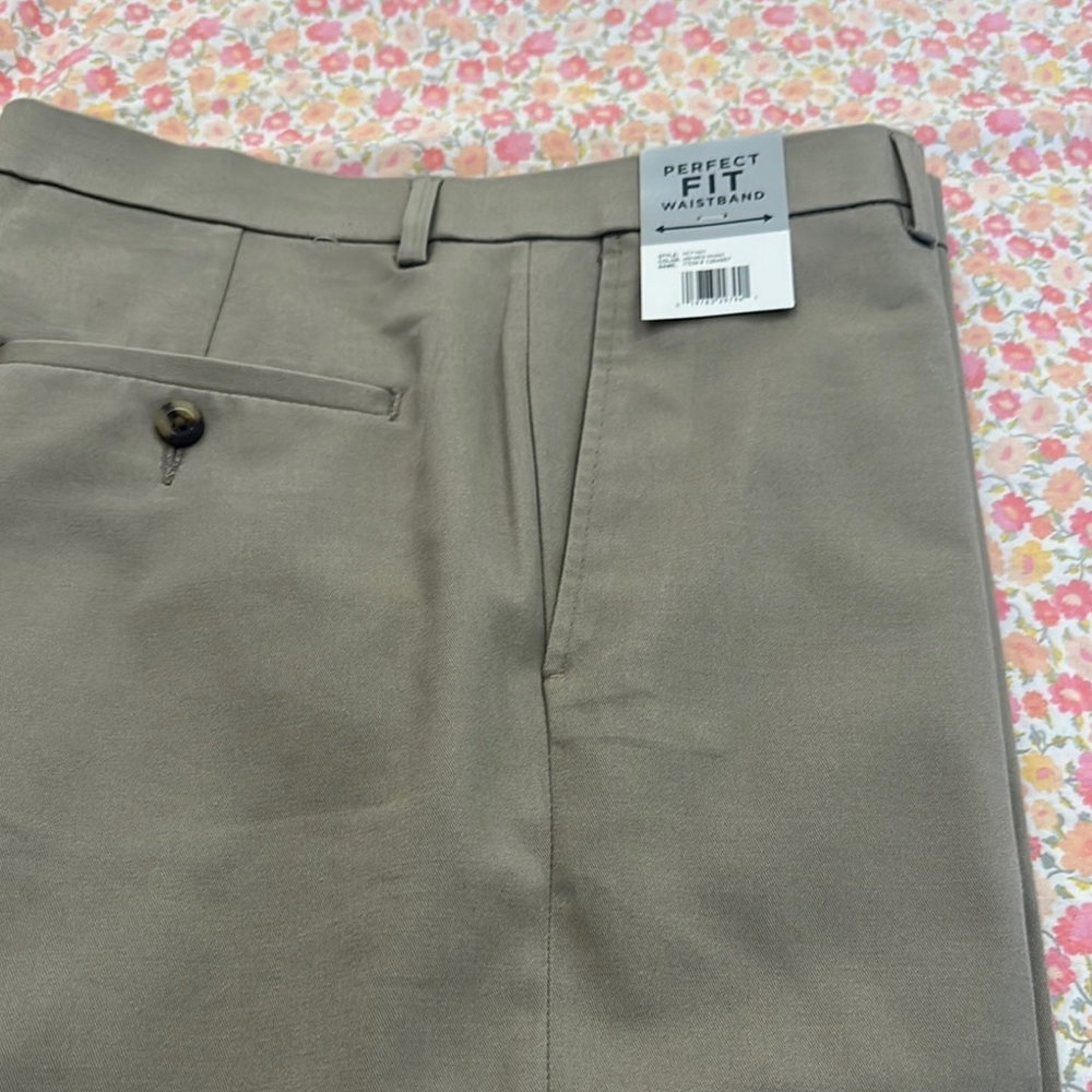 Haggar Men's Tan Dress Pants